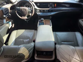 2018 Lexus LS with VIN JTHC51FF5J5003978, listed as a Copart auction lot 89002105 with 119,472 mi miles and Salvage Title. Bid and sale history available at carsss.com. Image 8.
