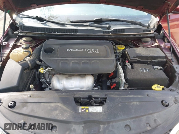 2015 Chrysler 200 Limited with VIN 1C3CCCAB6FN741128, listed as a IAAI auction lot 41933248 with 205,253 mi miles. Bid and sale history available at carsss.com. Image 10.