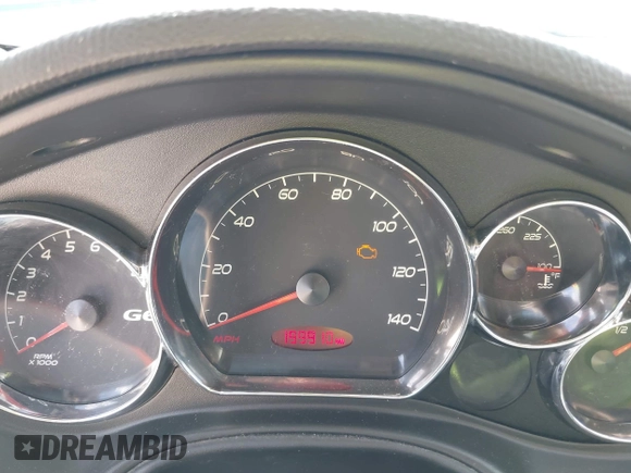 2008 Pontiac G6 1SV Value Leader z VIN 1G2ZF57B084285978, wystawiony jako IAAI lot #41726455 z przebiegiem 199 910 mil mil oraz . Historia ofert i sprzedaży dostępna na DreamBid. Obrazek 7.