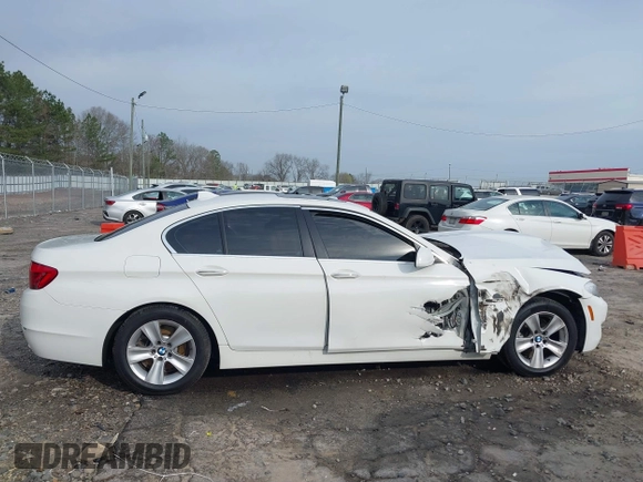 2013 BMW 5 Series 528i xDrive with VIN WBAXH5C53DDW16007, listed as a IAAI auction lot 41778356 with 90,498 mi miles and . Bid and sale history available at DreamBid. Image 13.