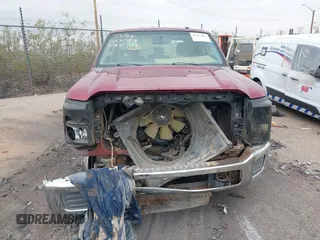 2015 Ford F-250 Lariat с VIN 1FT7W2B61FEC80646, выставлен на аукционе IAAI как лот 42202405 с пробегом Не указан миль и . История ставок и продаж доступна на DreamBid. Изображение 13.