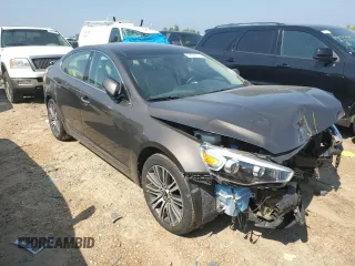 2015 Kia Cadenza Premium with VIN KNALN4D76F5173172, listed as a Copart auction lot 66956673 with 37,974 mi miles and Salvage Title. Bid and sale history available at carsss.com. Image 4.