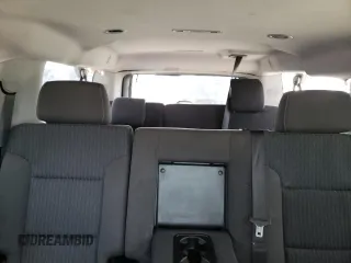 2020 Chevrolet Suburban LS z VIN 1GNSCGKC0LR178627, wystawiony jako Copart lot #75691803 z przebiegiem 60 978 mil mil oraz Szkoda całkowita • Salvage title. Historia ofert i sprzedaży dostępna na DreamBid. Obrazek 10.