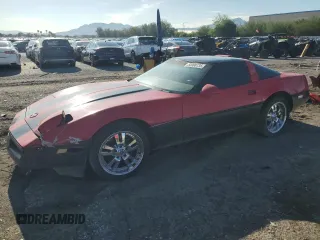 1988 Chevrolet Corvette z VIN 1G1YY2185J5119171, wystawiony jako Copart lot #55998735 z przebiegiem 73 483 mil mil oraz Szkoda całkowita • Salvage title. Historia ofert i sprzedaży dostępna na DreamBid. Obrazek 1.