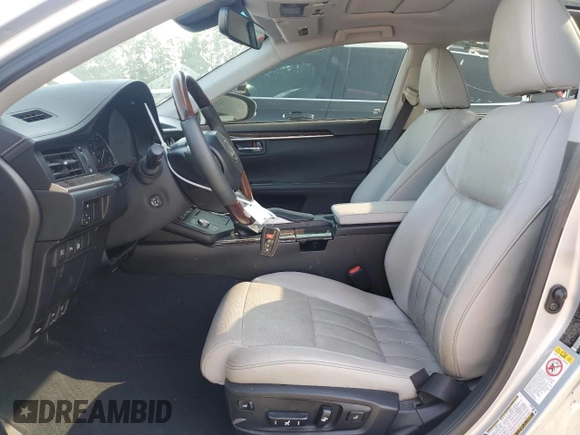 2016 Lexus ES 330 with VIN 58ABK1GG3GU022917, listed as a Copart auction lot 62547645 with 95,048 mi miles and Salvage title. Bid and sale history available at DreamBid. Image 7.