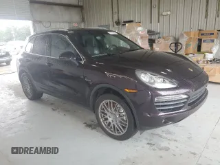 2011 Porsche Cayenne S Hybrid with VIN WP1AE2A21BLA93581, listed as a Copart auction lot 72778054 with 118,749 mi miles and Salvage Title. Bid and sale history available at carsss.com. Image 4.