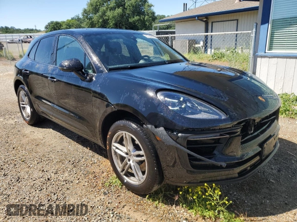 2024 Porsche Macan with VIN WP1AA2A56RLB13940, listed as a Copart auction lot 55057535 with 21,301 mi miles and Clean Title. Bid and sale history available at DreamBid. Image 4.