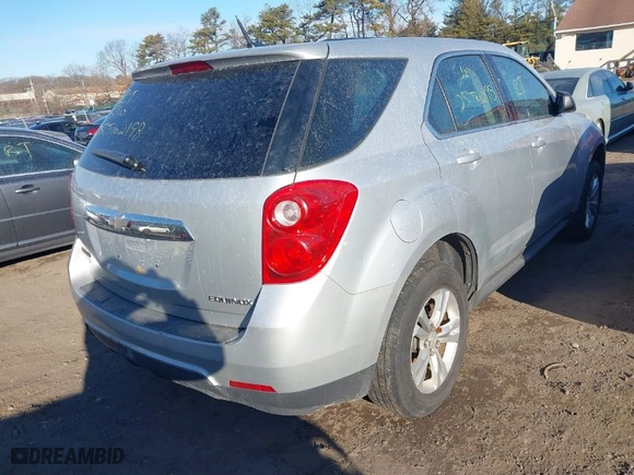2012 Chevrolet Equinox LS with VIN 2GNFLCEK4C6208902, listed as a IAAI auction lot 41713484 with 999,999 mi miles. Bid and sale history available at carsss.com. Image 4.