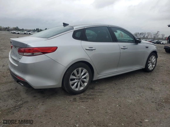 2017 Kia Optima EX with VIN 5XXGU4L37HG175386, listed as a Copart auction lot 50267725 with 31,405 mi miles and Salvage Title. Bid and sale history available at carsss.com. Image 3.
