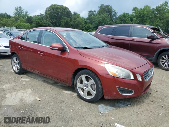 2013 Volvo S60 T5 Premier with VIN YV1612FS3D2227487, listed as a Copart auction lot 60846565 with 113,634 mi miles and Salvage title. Bid and sale history available at DreamBid. Image 4.