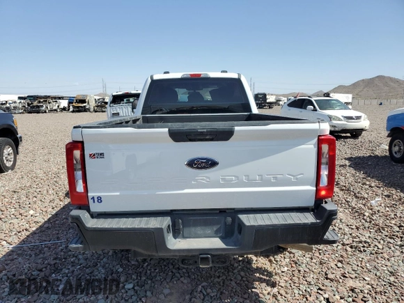 2023 Ford F-250 XL с VIN 1FT7W2BT4PEC42786, выставлен на аукционе Copart как лот 63081704 с пробегом 34 750 миль миль и Списание • Salvage title. История ставок и продаж доступна на DreamBid. Изображение 6.