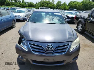 2011 Toyota Camry LE with VIN 4T4BF3EK5BR128430, listed as a Copart auction lot 65249005 with 82,138 mi miles and Salvage title. Bid and sale history available at DreamBid. Image 5.