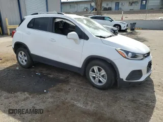 2020 Chevrolet Trax LT with VIN 3GNCJLSB4LL286797, listed as a Copart auction lot 57975375 with 54,147 mi miles and Salvage title. Bid and sale history available at DreamBid. Image 4.
