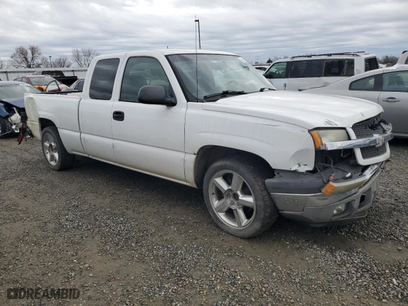 2005 Chevrolet Silverado 1500 LS with VIN 2GCEC19VX51294486, listed as a Copart auction lot 43585075 with 136,906 mi miles and Salvage Title. Bid and sale history available at carsss.com. Image 4.