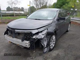 2015 Nissan Altima 2.5 S with VIN 1N4AL3AP3FN917170, listed as a IAAI auction lot 41967374 with 173,633 mi miles. Bid and sale history available at carsss.com. Image 2.