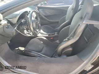 2018 McLaren 570S z VIN SBM13DAA6JW005283, wystawiony jako Copart lot #78213344 z przebiegiem Nie podano mil oraz Nie do naprawy. Historia ofert i sprzedaży dostępna na DreamBid. Obrazek 7.