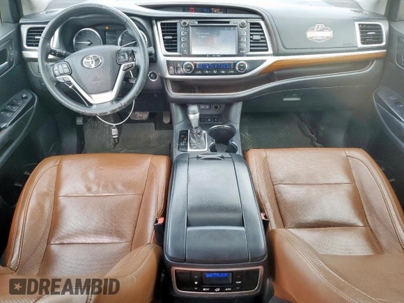 2017 Toyota Highlander Limited with VIN 5TDDZRFH5HS458974, listed as a Copart auction lot 64512955 with 213,743 mi miles and Clean title. Bid and sale history available at DreamBid. Image 8.