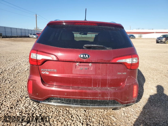 2015 Kia Sorento SX Limited z VIN 5XYKWDA76FG622700, wystawiony jako Copart lot #44179655 z przebiegiem 193 089 mil mil oraz Szkoda całkowita • Salvage title. Historia ofert i sprzedaży dostępna na DreamBid. Obrazek 6.