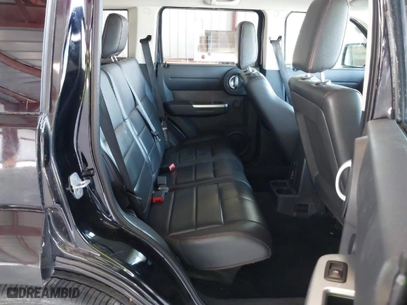 2007 Dodge Nitro R/T with VIN 1D8GU58637W630452, listed as a IAAI auction lot 40384758 with 160,498 mi miles. Bid and sale history available at carsss.com. Image 8.