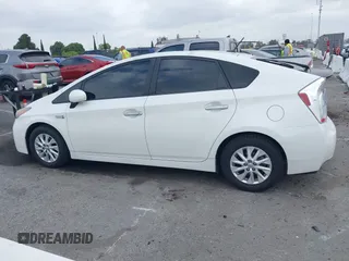 2012 Toyota Prius with VIN JTDKN3DP4C3027174, listed as a IAAI auction lot 42201082 with 147,827 mi miles and . Bid and sale history available at DreamBid. Image 14.