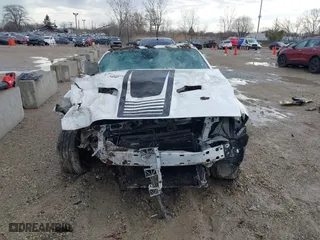 2016 Dodge Challenger SXT Plus with VIN 2C3CDZAG0GH201019, listed as a IAAI auction lot 41852157 with 117,799 mi miles. Bid and sale history available at carsss.com. Image 12.