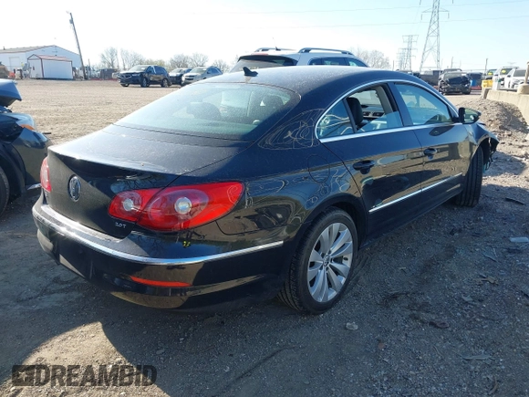 2012 Volkswagen CC Sport with VIN WVWMN7AN3CE500036, listed as a IAAI auction lot 42032040 with Not provided miles and . Bid and sale history available at DreamBid. Image 4.
