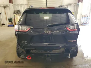 2020 Jeep Cherokee Trailhawk Elite with VIN 1C4PJMBN1LD537646, listed as a Copart auction lot 59890405 with 34,431 mi miles and Salvage title. Bid and sale history available at DreamBid. Image 6.