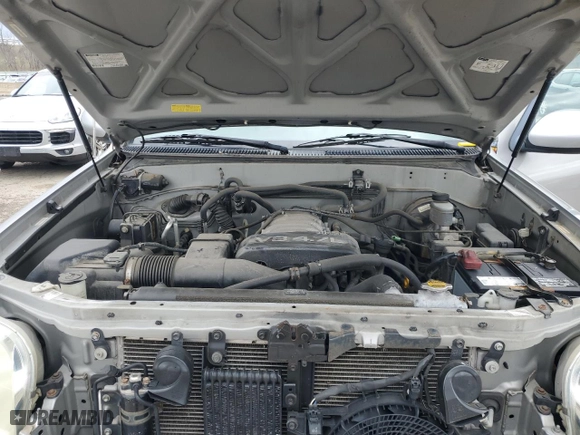 2004 Toyota Sequoia Limited with VIN 5TDBT48A24S215547, listed as a Copart auction lot 53239665 with 155,540 mi miles and Clean Title. Bid and sale history available at carsss.com. Image 12.