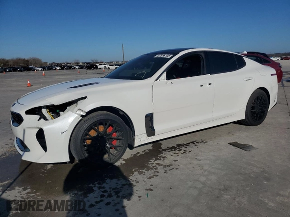 2020 Kia Stinger GT-Line with VIN KNAE15LA6L6082285, listed as a Copart auction lot 87646125 with 44,130 mi miles and Clean Title. Bid and sale history available at DreamBid. Image 1.