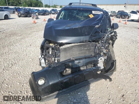 2011 Ford Escape XLT with VIN 1FMCU9D72BKB58470, listed as a Copart auction lot 63605455 with Not provided miles and Salvage title. Bid and sale history available at DreamBid. Image 5.