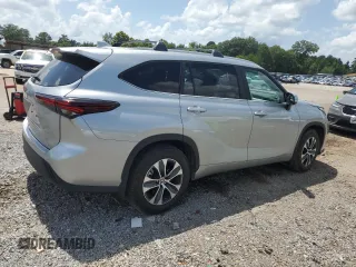 2024 Toyota Highlander LE with VIN 5TDKDRAH5RS050859, listed as a Copart auction lot 61609205 with 15,284 mi miles and Salvage title. Bid and sale history available at DreamBid. Image 3.