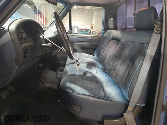 1992 Ford F-150 with VIN 2FTEF14Y3NCA58484, listed as a Copart auction lot 80323794 with 345,899 mi miles and Salvage Title. Bid and sale history available at carsss.com. Image 7.