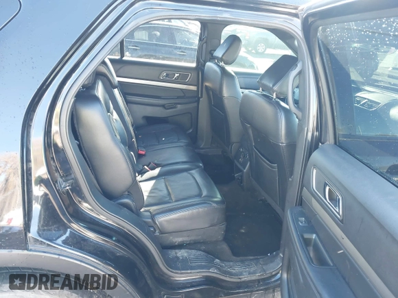 2018 Ford Explorer XLT with VIN 1FM5K8DH2JGB60688, listed as a IAAI auction lot 40850681 with 182,296 mi miles and . Bid and sale history available at DreamBid. Image 8.