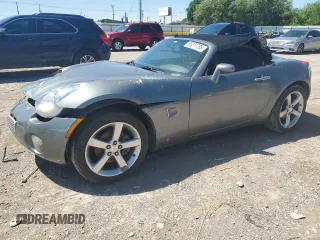 2006 Pontiac Solstice z VIN 1G2MB33B06Y110748, wystawiony jako Copart lot #55271795 z przebiegiem Nie podano mil oraz Szkoda całkowita • Salvage title. Historia ofert i sprzedaży dostępna na DreamBid. Obrazek 1.