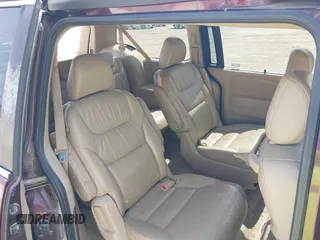 2007 Honda Odyssey EX-L with VIN 5FNRL38727B063324, listed as a IAAI auction lot 41921114 with 199,533 mi miles. Bid and sale history available at carsss.com. Image 8.