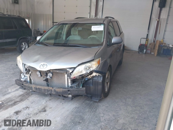 2012 Toyota Sienna LE AAS с VIN 5TDKK3DC4CS226830, выставлен на аукционе IAAI как лот 42550013 с пробегом 211 777 миль миль и . История ставок и продаж доступна на DreamBid. Изображение 17.