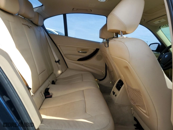 2013 BMW 3 Series 328i xDrive with VIN WBA3B3C55DF539438, listed as a Copart auction lot 43831145 with NaN miles and Salvage Title. Bid and sale history available at carsss.com. Image 10.