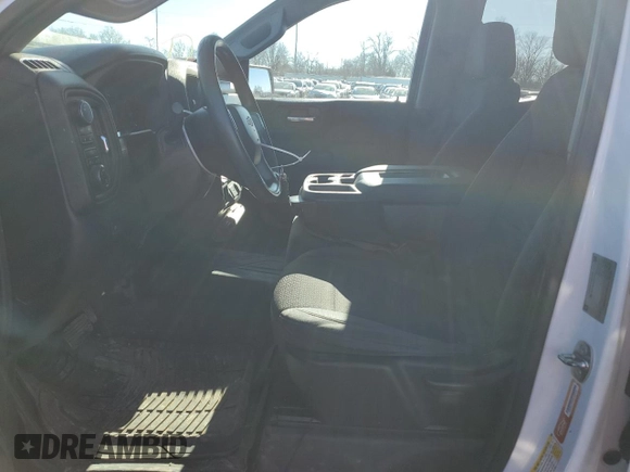 2019 Chevrolet Silverado 1500 Custom with VIN 1GCRYBEH2KZ337231, listed as a Copart auction lot 42398445 with 143,206 mi miles and Salvage Title. Bid and sale history available at DreamBid. Image 7.