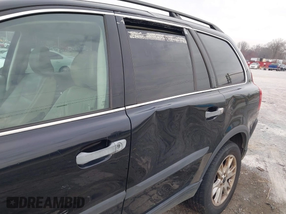 2003 Volvo XC90 with VIN YV1CM91HX31019125, listed as a IAAI auction lot 41795004 with Not Provided miles and . Bid and sale history available at DreamBid. Image 6.