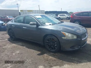 2011 Nissan Maxima SV z VIN 1N4AA5AP7BC844599, wystawiony jako IAAI lot #42401006 z przebiegiem Nie podano mil oraz . Historia ofert i sprzedaży dostępna na DreamBid. Obrazek 1.