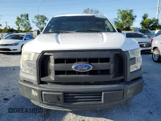 2016 Ford F-150 XL with VIN 1FTMF1C8XGKD03745, listed as a Copart auction lot 62145775 with 260,656 mi miles and Clean title. Bid and sale history available at DreamBid. Image 5.