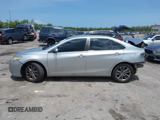 2015 Toyota Camry XLE z VIN 4T1BF1FK5FU970543, wystawiony jako IAAI lot #42373776 z przebiegiem 119 090 mil mil oraz . Historia ofert i sprzedaży dostępna na DreamBid. Obrazek 14.
