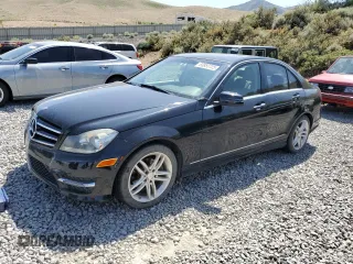 2014 Mercedes-Benz C 250 Sport с VIN WDDGF4HBXEG218784, выставлен на аукционе Copart как лот 60883725 с пробегом 156 214 миль миль и Чистый • Clean title. История ставок и продаж доступна на DreamBid. Изображение 1.