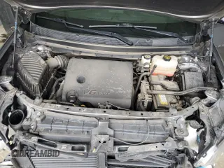 2019 Chevrolet Traverse LT Cloth z VIN 1GNEVGKW5KJ209417, wystawiony jako Copart lot #52797775 z przebiegiem 84 428 mil mil oraz Szkoda całkowita • Salvage title. Historia ofert i sprzedaży dostępna na DreamBid. Obrazek 13.
