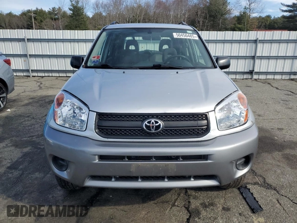 2005 Toyota RAV4 with VIN JTEHD20V256042877, listed as a Copart auction lot 50450485 with 196,554 mi miles and Clean Title. Bid and sale history available at carsss.com. Image 5.