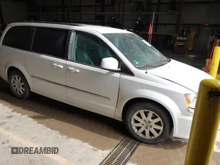 2014 Chrysler Town & Country Touring with VIN 2C4RC1BG8ER292458, listed as a IAAI auction lot 41708928 with 170,279 mi miles and . Bid and sale history available at DreamBid. Image 1.