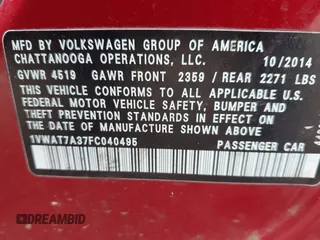 2015 Volkswagen Passat Limited Edition Edition z VIN 1VWAT7A37FC040495, wystawiony jako IAAI lot #42228267 z przebiegiem 203 105 mil mil oraz . Historia ofert i sprzedaży dostępna na DreamBid. Obrazek 9.