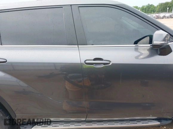 2023 Toyota Highlander L with VIN 5TDKDRAH8PS513610, listed as a IAAI auction lot 42474619 with 39,995 mi miles and . Bid and sale history available at DreamBid. Image 14.