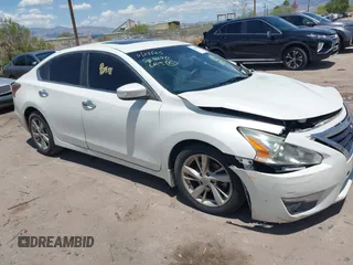 2015 Nissan Altima SL z VIN 1N4AL3AP2FC116404, wystawiony jako IAAI lot #42416100 z przebiegiem 93 732 mil mil oraz . Historia ofert i sprzedaży dostępna na DreamBid. Obrazek 1.