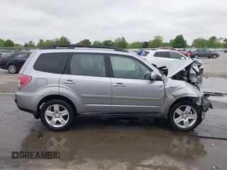 2010 Subaru Forester X Premium with VIN JF2SH6CC0AH914151, listed as a IAAI auction lot 42357389 with 231,066 mi miles and . Bid and sale history available at DreamBid. Image 14.